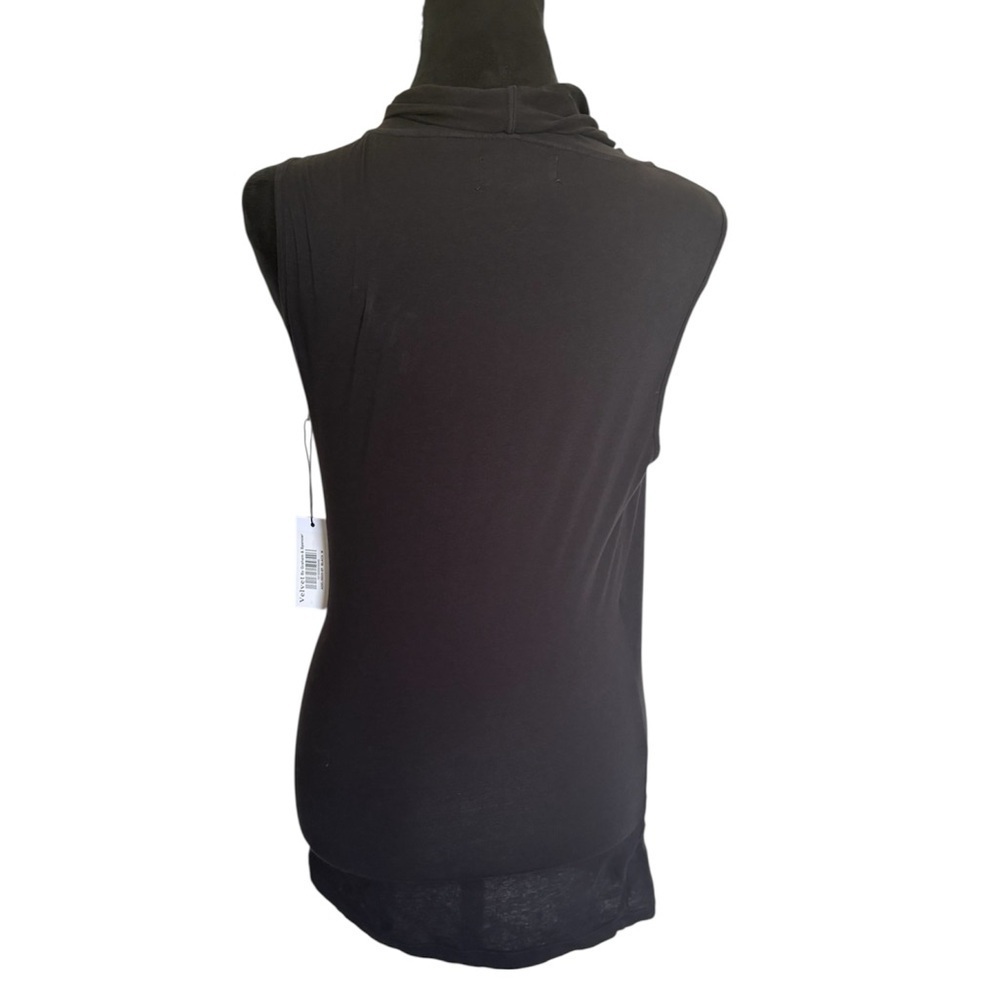 NWT velvet by Graham & Spencer woman’s medium V-neck wrap Black Sleeveless Top - Picture 8 of 10